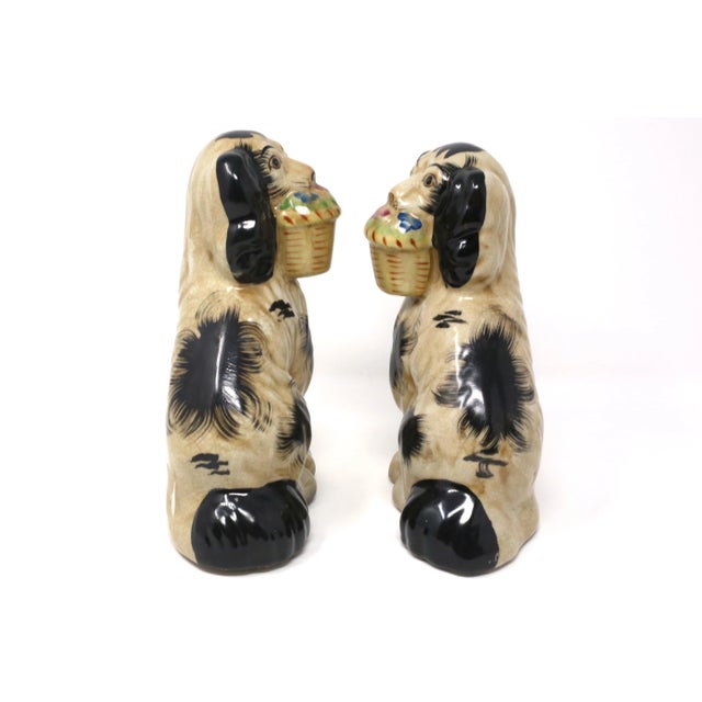 Vintage Staffordshire-Style Cavalier King Spaniel Ceramic Dog Figurines - Set of 2 For Sale In Tampa - Image 6 of 11