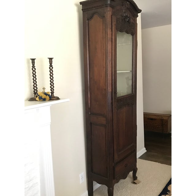 French Early 20th Century French Bonnetiere For Sale - Image 3 of 8