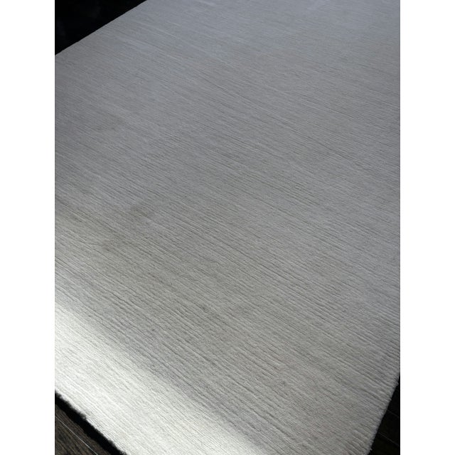 Rh Luz Rug – 6' X 9' – Ivory – New Zealand Wool For Sale - Image 12 of 13
