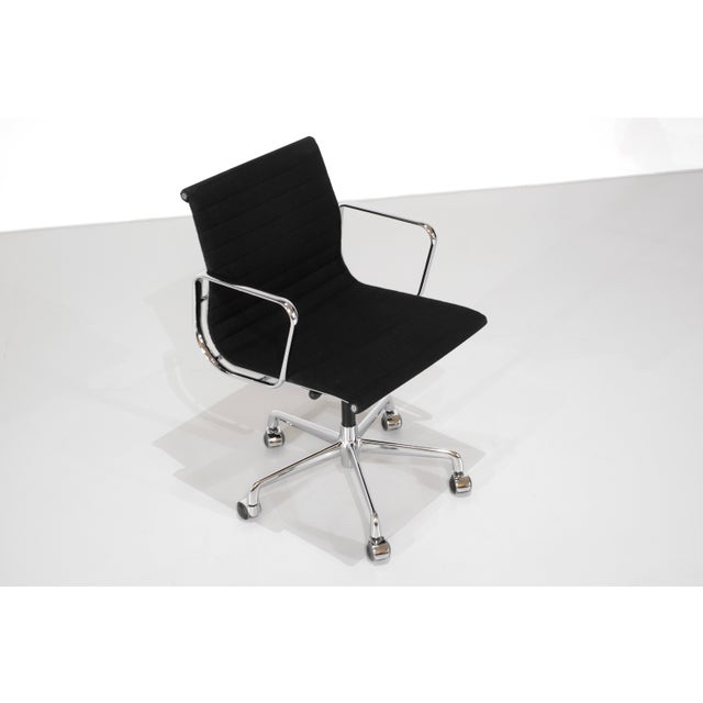EA 117 Office Chair by Charles Ray Eames for ICF, USA, 1969 For Sale - Image 6 of 18