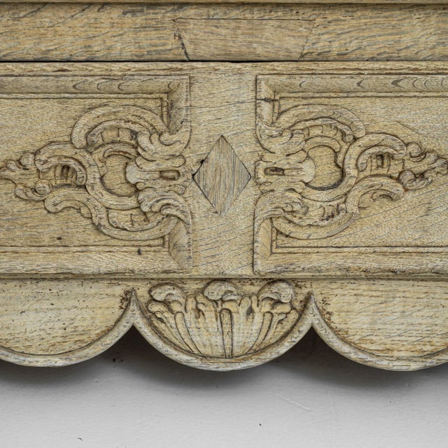 1850s French Bleached Oak Chest of Drawers For Sale - Image 11 of 12