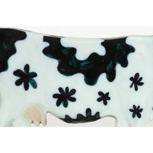 Maria Superior Porcelain Model of "Rosie", a Model of a Cow, Dated 1992 For Sale - Image 13 of 18