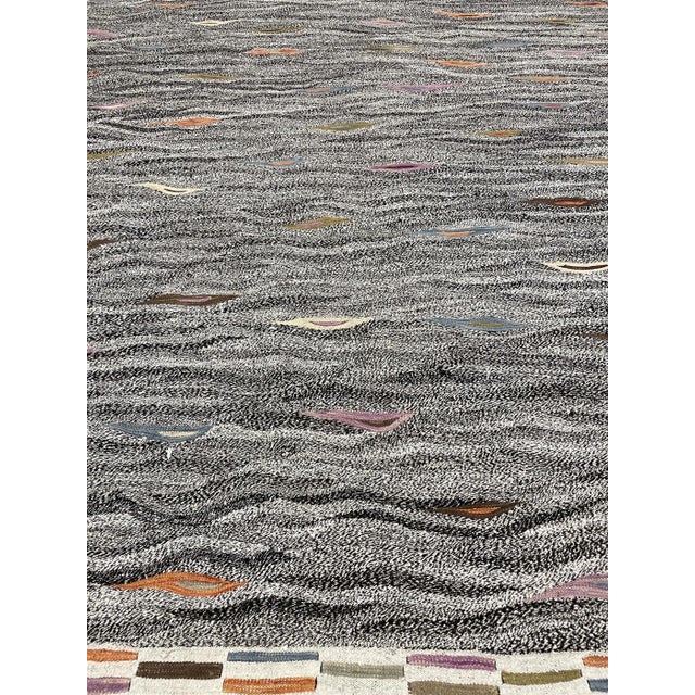 Beautiful hand knotted modern rug. Made of 75% wool and 25% cotton with very modern design and colors, this extremely...