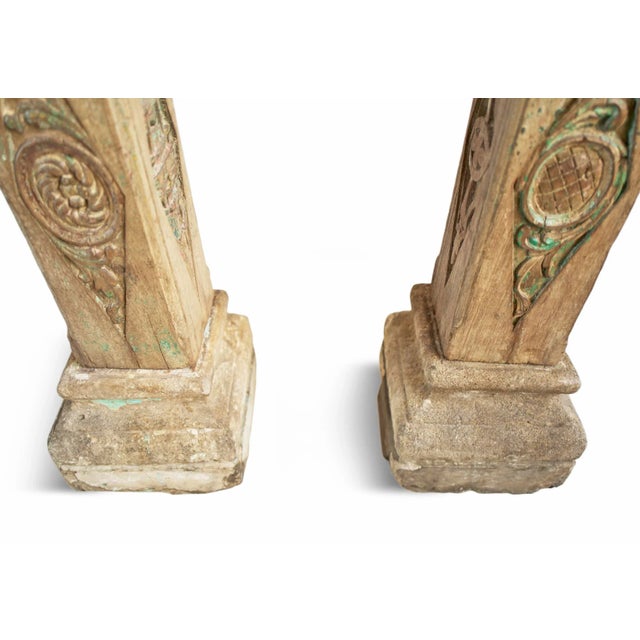 1920s 1920s Pair of Colonial India Columns For Sale - Image 5 of 6