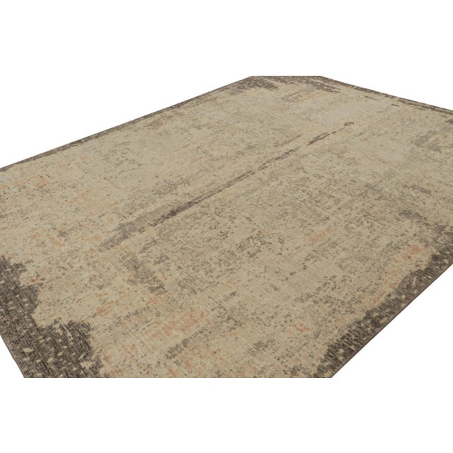 This contemporary 9x12 rug is a bold new addition to the Homage Collection by Rug & Kilim. On the Design: Hand-knotted in...