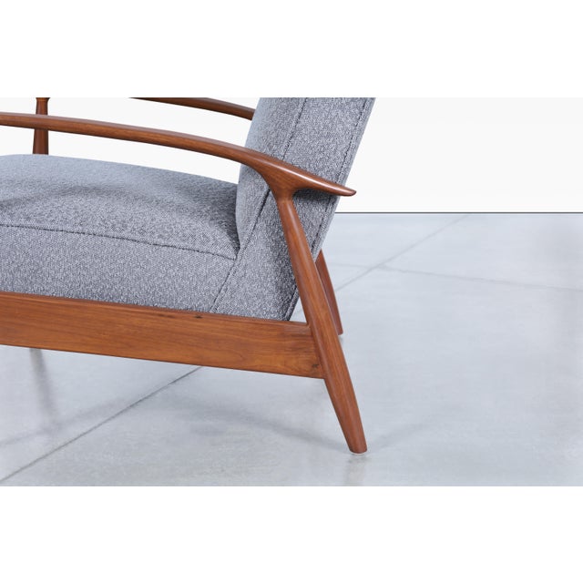 Gray 1950s Vintage Walnut Reclining Lounge Chair by Milo Baughman for Thayer Coggin For Sale - Image 8 of 11