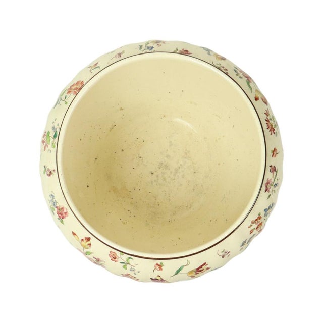 Large Polychrome Flower Cache Pot from Longchamp, France, 1890s For Sale - Image 5 of 18
