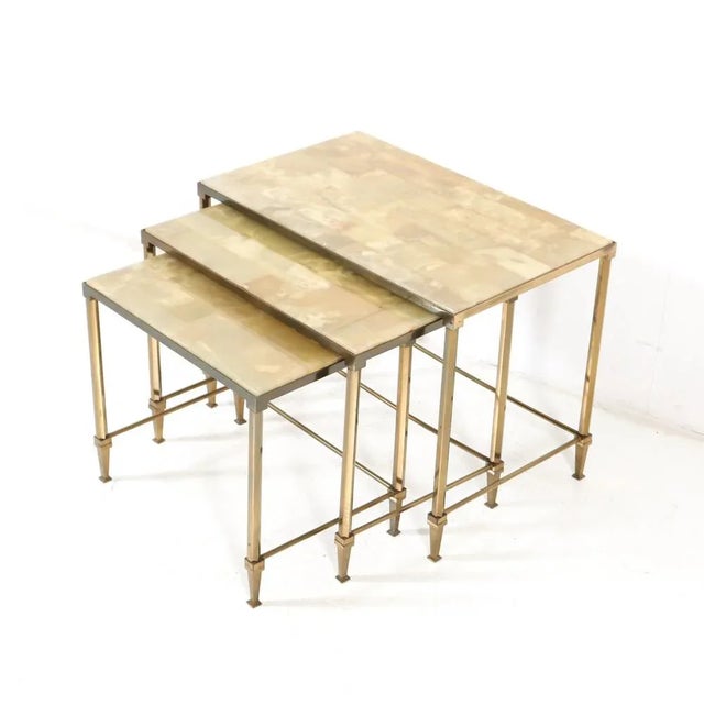 Mid-Century Modern Hollywood Regency Gilt Brass Nesting Tables with Alabaster Tops, 1970s, Set of 3 For Sale - Image 3 of 10