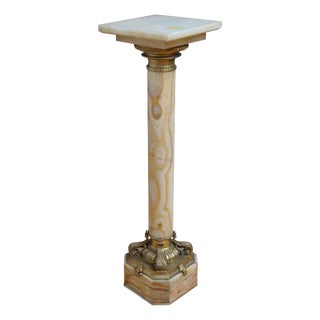 Antique French Onyx Marble Columns with Ormolu Collars, 1870, Set of 2 For Sale