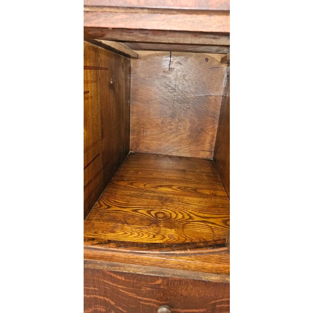 Antique Victorian Quarter-Sawn Tiger Oak Buffet Sideboard With Beveled Mirror and Lion Paw Feet on Casters For Sale - Image 12 of 15