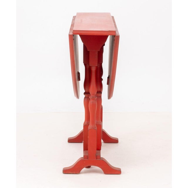 George III Style Red Painted Circular Drop Leaf Table For Sale - Image 4 of 9