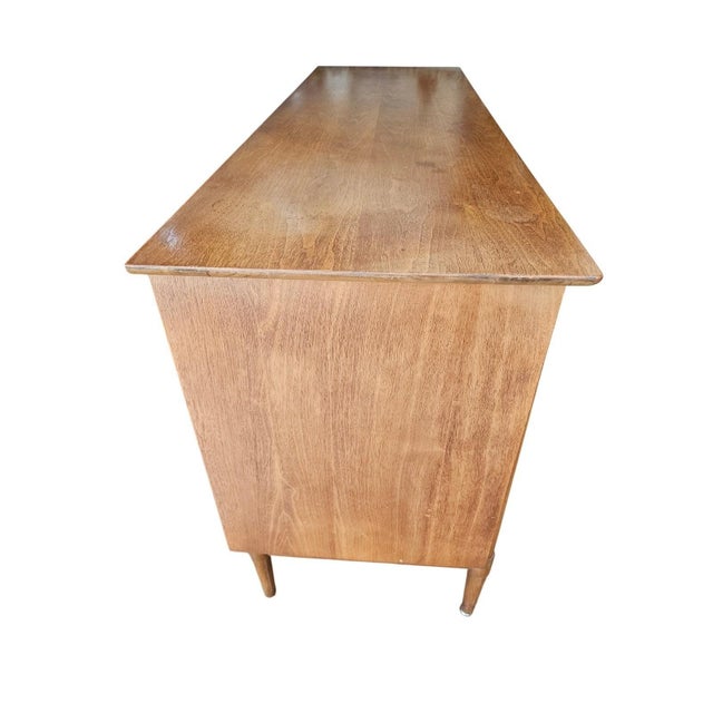 1958 Drexel Mid Century Modern Dresser and Nightstand Tapered Legs Brass Handles For Sale - Image 9 of 18