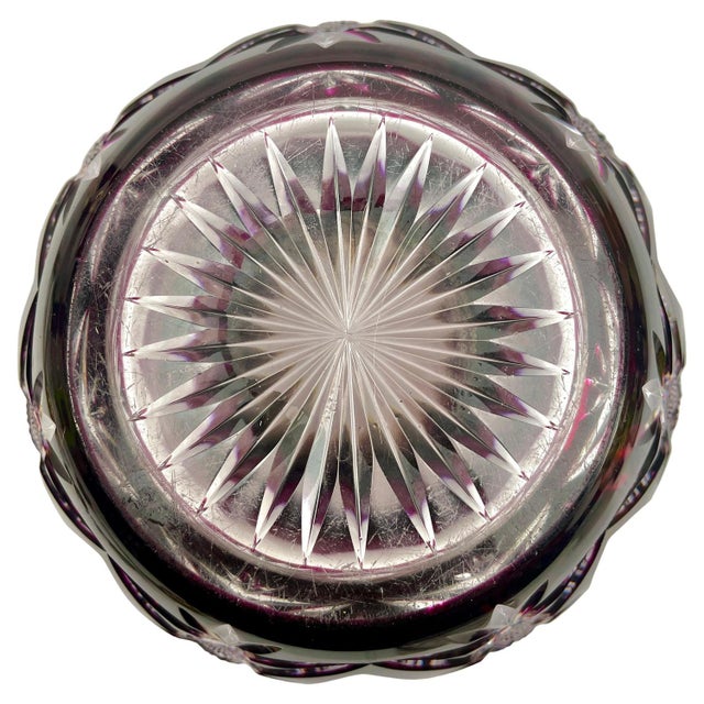 Large Pique Fleurs Vase in Cut-to-Clear Crystal with Grille from Val Saint Lambert, 1935 For Sale - Image 6 of 11