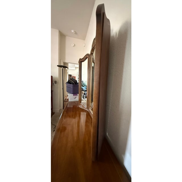1970s Drexel Heritage French Provincial Louis XV Carved Walnut Triple Dresser With Matching Mirror For Sale In Sacramento - Image 6 of 13