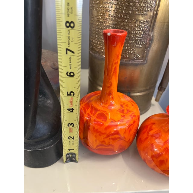Pair of Vintage Orange Ceramic Vases For Sale In Atlanta - Image 6 of 9