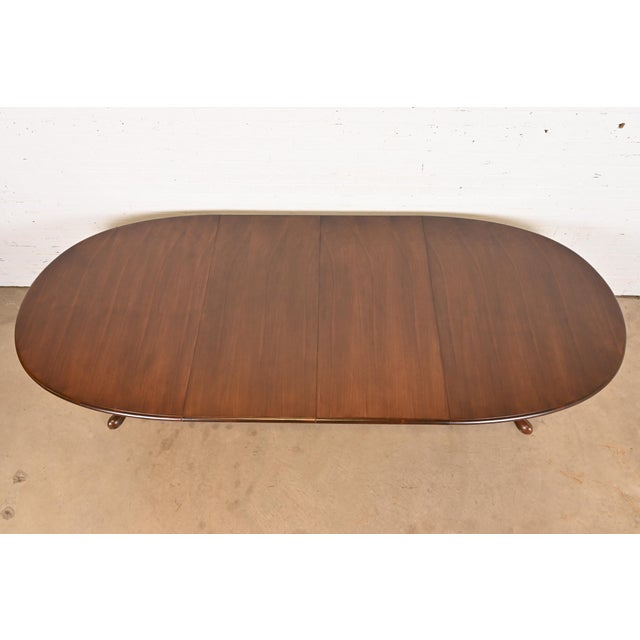 1980s Baker Furniture Georgian Cherry Wood Double Pedestal Extension Dining Table, Newly Refinished For Sale - Image 5 of 12