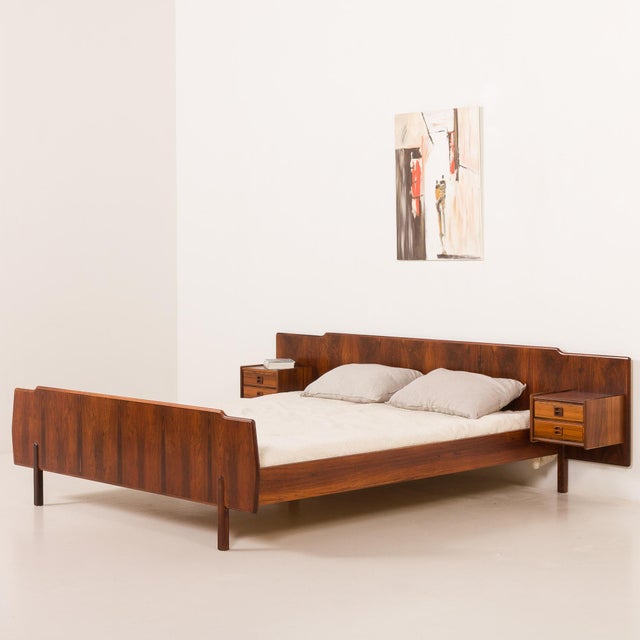 This mid-century queen-size scandinavian bed was made in the 1960s and still looks truly amazing today. This large bed...