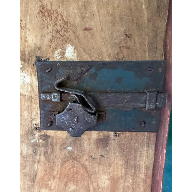 Italian Italian Country Cupboard, 18th Century, Original Paint For Sale - Image 3 of 8