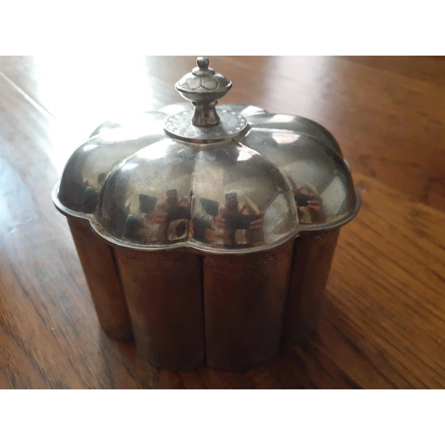 1994 Godinger Silver Scalopped Velvet Lined Jewelry Casket For Sale - Image 4 of 7