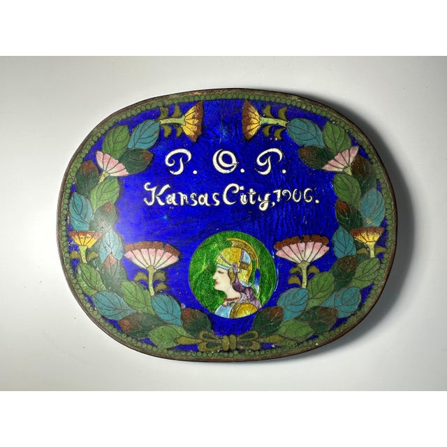 American Antique Cloisonne Souvenir Trays: Priests of Pallas, Kansas City 1906 For Sale - Image 3 of 9