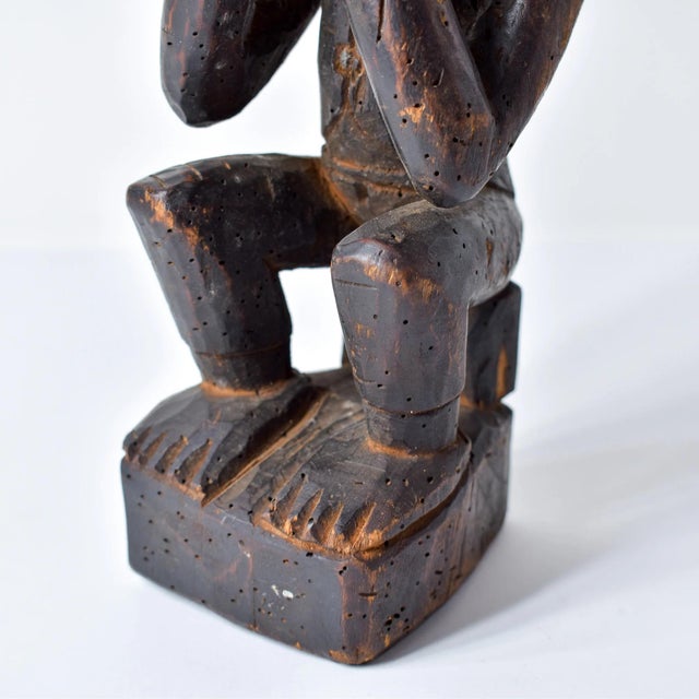 Early 20th Century Baule Seated Wood Figure Côte d'Ivoire For Sale In Denver - Image 6 of 15