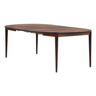 Round Extendable Dining Table in Rosewood by Henry Rosengren Hansen for Brande Møbelindustri, 1960s For Sale