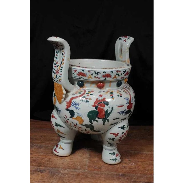 Japanese Arita Imari Koro Urn in Porcelain and Ceramic For Sale - Image 4 of 12