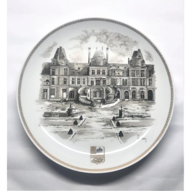 1970s Ltd Edition Chateaux De France No 1 Fontaine De Bleau Collector Plate by Louis Lourioux Castles 9.5 Inches. For Sale - Image 13 of 13