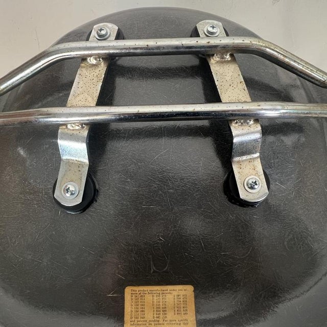 DSS Side Chairs by Charles and Ray Eames for Herman Miller, 1960s, Set of 4 For Sale - Image 6 of 10