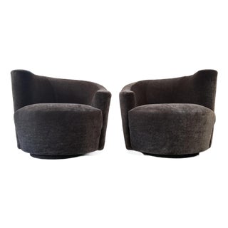 Sculptural Weiman Swivel Lounge Chairs in the Manner of Vladimir Kagan – Pair – Belgian Mohair – 1970s For Sale