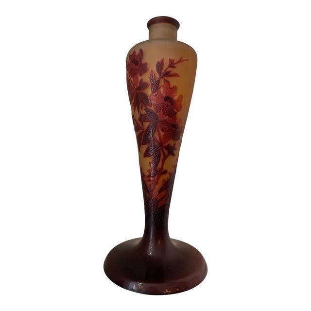 Art Nouveau Glass Lamp Base with Floral Decoration from Émile Gallé, 1890s For Sale - Image 10 of 10