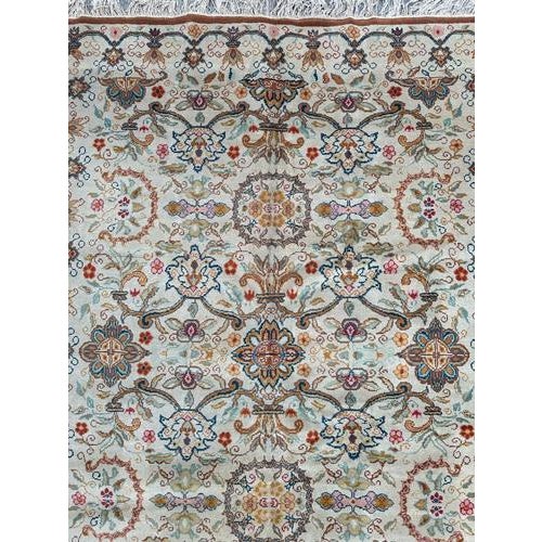 Vintage Tunisian Rug, 1970s For Sale - Image 3 of 16