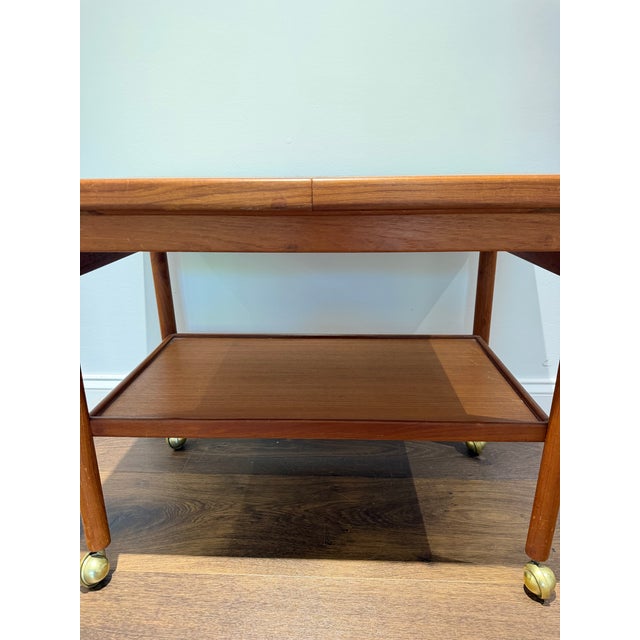 1960s Danish Modern Teak Expandable Serving Trolley on Brass Casters For Sale - Image 4 of 9