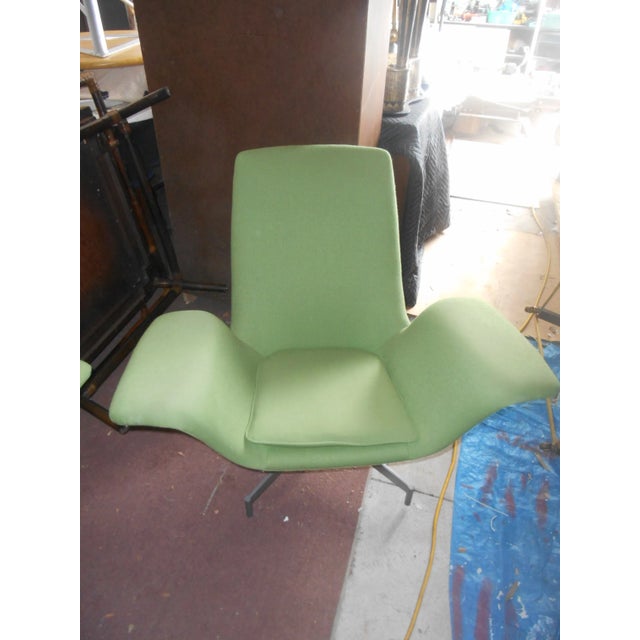 Contemporary 1990s Vintage Dialogue Wing Lounge Chair by HBF For Sale - Image 3 of 10