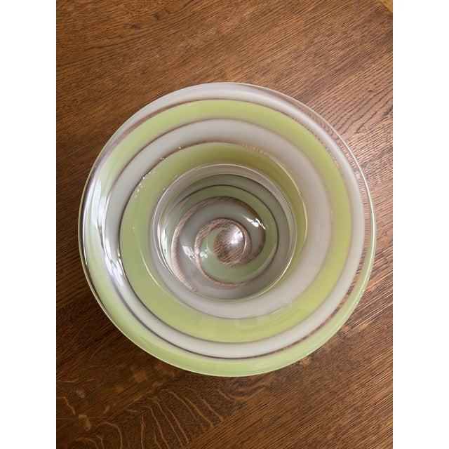 Mid-Century Modern Swedish Art Glass Model 4135-330 Vase by Vicke Lindstrand for Orrefors, 1950s For Sale - Image 3 of 7