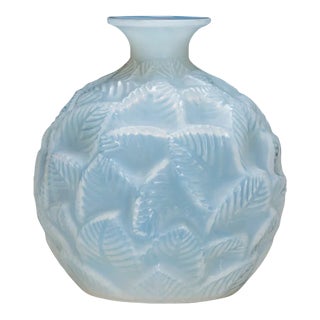 1920s R. Lalique Opalescent Glass Ormeaux Vase For Sale