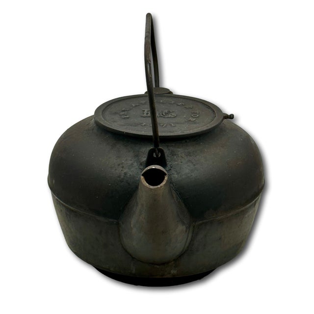 Late 19th Century Excellent Large Size Antique Classic American Style Cast Iron Stove Top Kettle With Nice Original Patina - Patent 1871 For Sale - Image 5 of 18