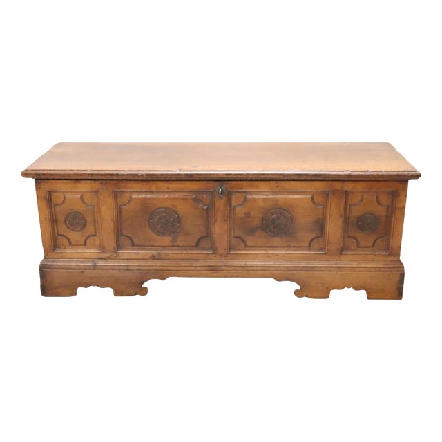 Antique Blanket Chest in Walnut, 1700s For Sale