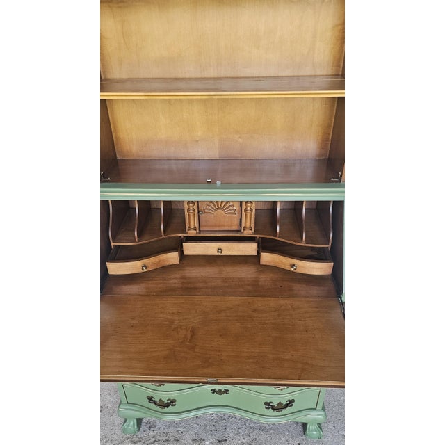Wood Green Secretary Hutch, Circa 1940's. For Sale - Image 7 of 18
