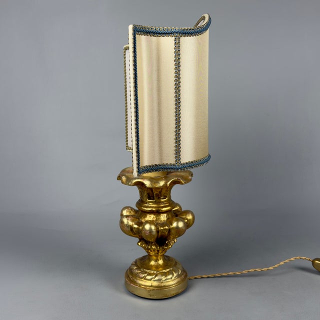 Gilded Carved Wood Table Lamp with Lampshade by Ignoto For Sale - Image 3 of 12