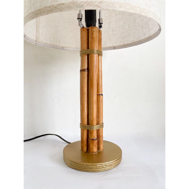 2020s Rattan & Brass Table Lamp Mid-Century Modern Style For Sale - Image 5 of 8