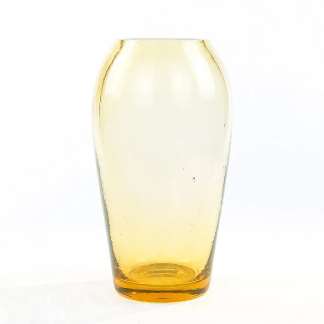 Postmodern Uranium Vase from Moser, France, 1950s For Sale - Image 10 of 11
