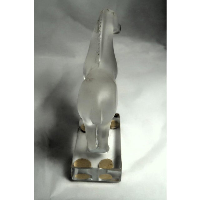 Late 20th Century Lalique (France) - Exquisite Signed Clear and Frosted Tang Horse With Original Label, Retired - For Sale - Image 10 of 16