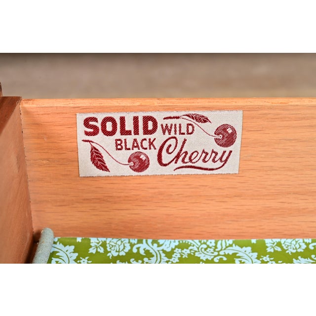 Henkel Harris Georgian Solid Cherry Wood Five-Drawer Dresser or Chest of Drawers, Circa 1960s For Sale - Image 9 of 15