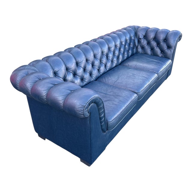 Chesterfield 3-Seater Sofa in Blue Leather For Sale - Image 3 of 7