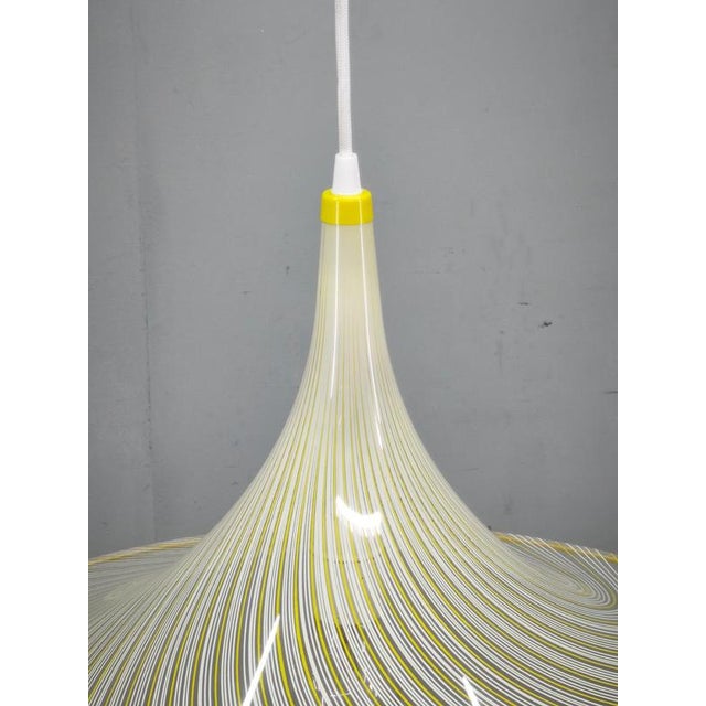 1970s Space Age Trumpet Pendant Light by Guzzini for Meblo, Italy, 1970s For Sale - Image 5 of 12