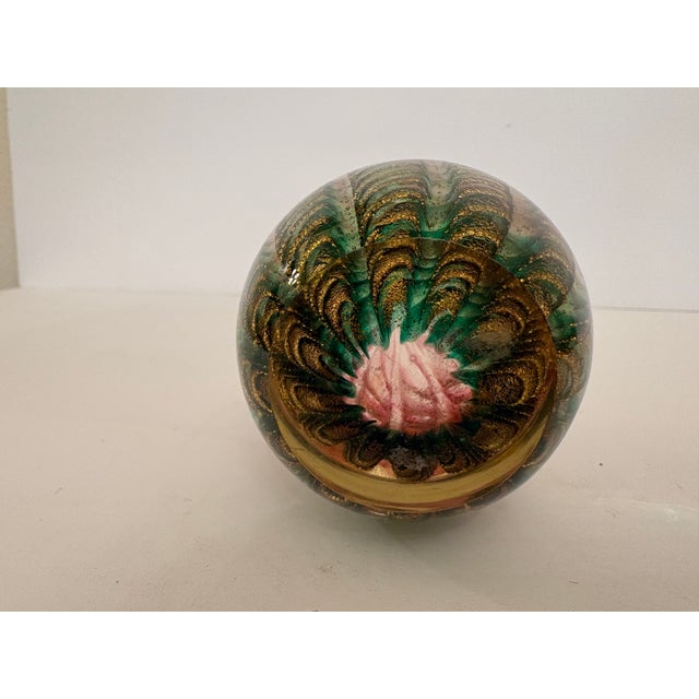 Barovier & Toso 1950s Murano "Barovier & Toso" Hand Blown Glass Adventurine Gold Flex Paperweight For Sale - Image 4 of 5