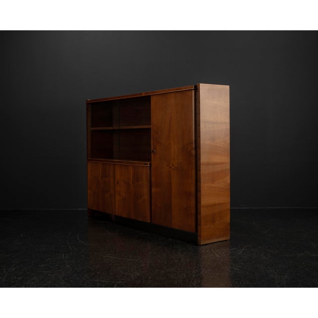 Sideboard in Walnut by Bruno Paul for VEB Deutsche Werkstätten Hellerau, 1935 For Sale - Image 10 of 18