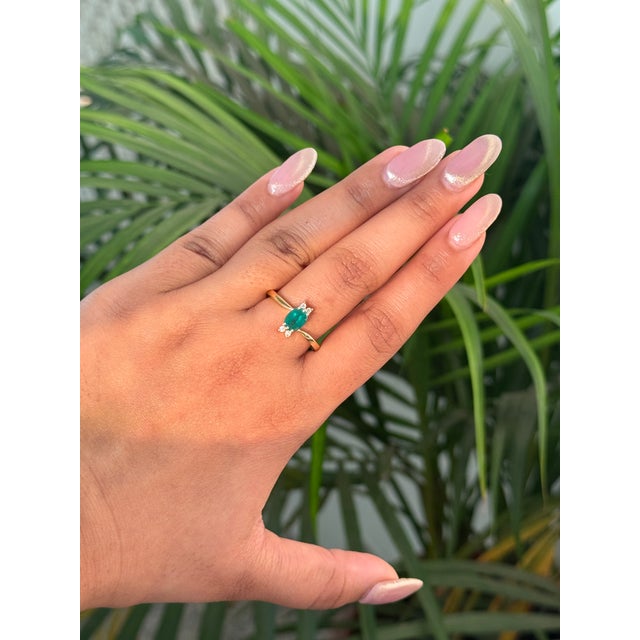14k Yellow Gold Oval-Cut Natural Emerald & Diamond Promise Ring Size 4 For Sale - Image 9 of 17