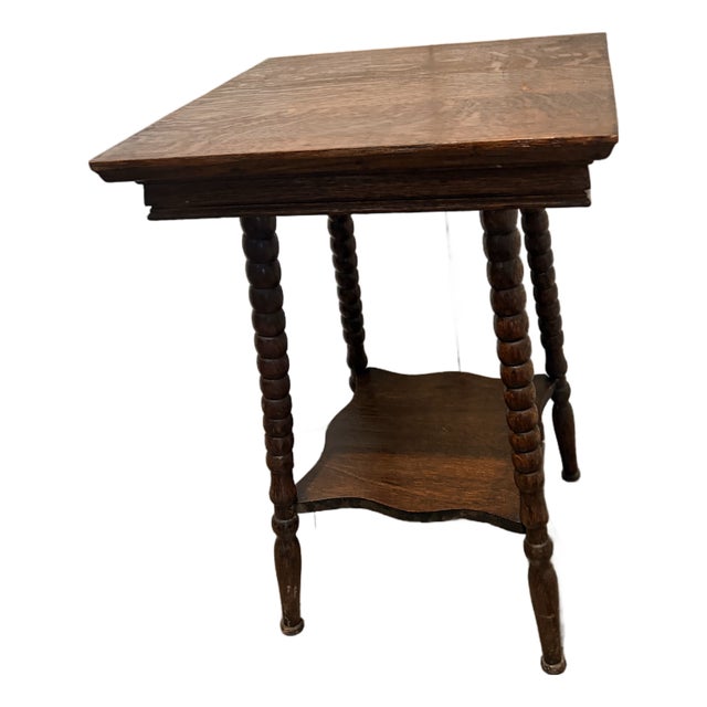 Antique Victorian Quartersawn Tiger Oak Parlor Table With Barley Twist Legs, Circa 1890s For Sale